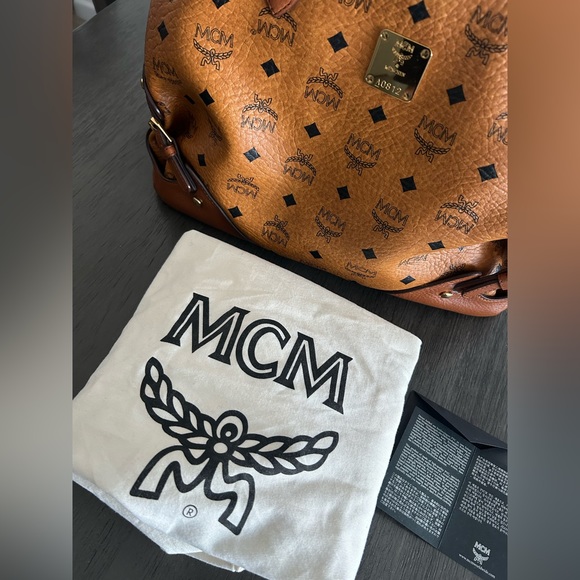 MCM top handle bag - Picture 3 of 17